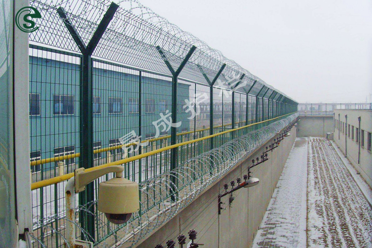 1724986352868672.jpg 機(jī)場(監(jiān)獄)護(hù)欄(詳情)19.jpg